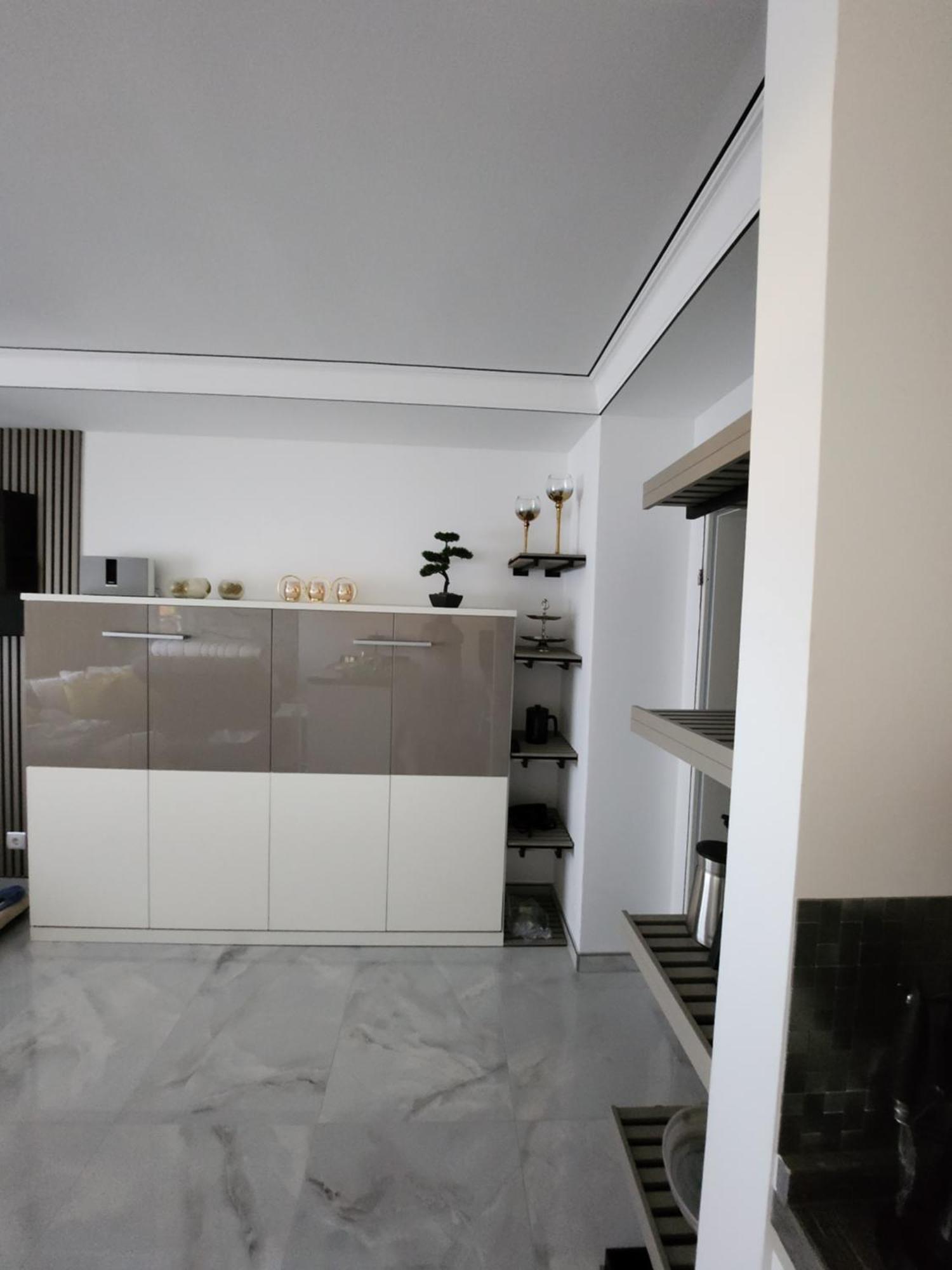 Seeburg Apartment